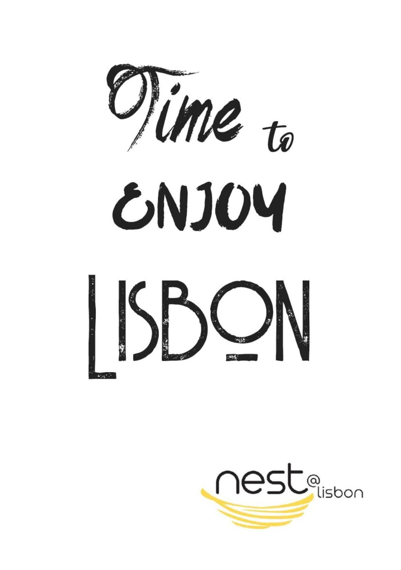 Stylish Getaway In A Mezzanine Flat By The Castle Apartment Lisbon Bagian luar foto